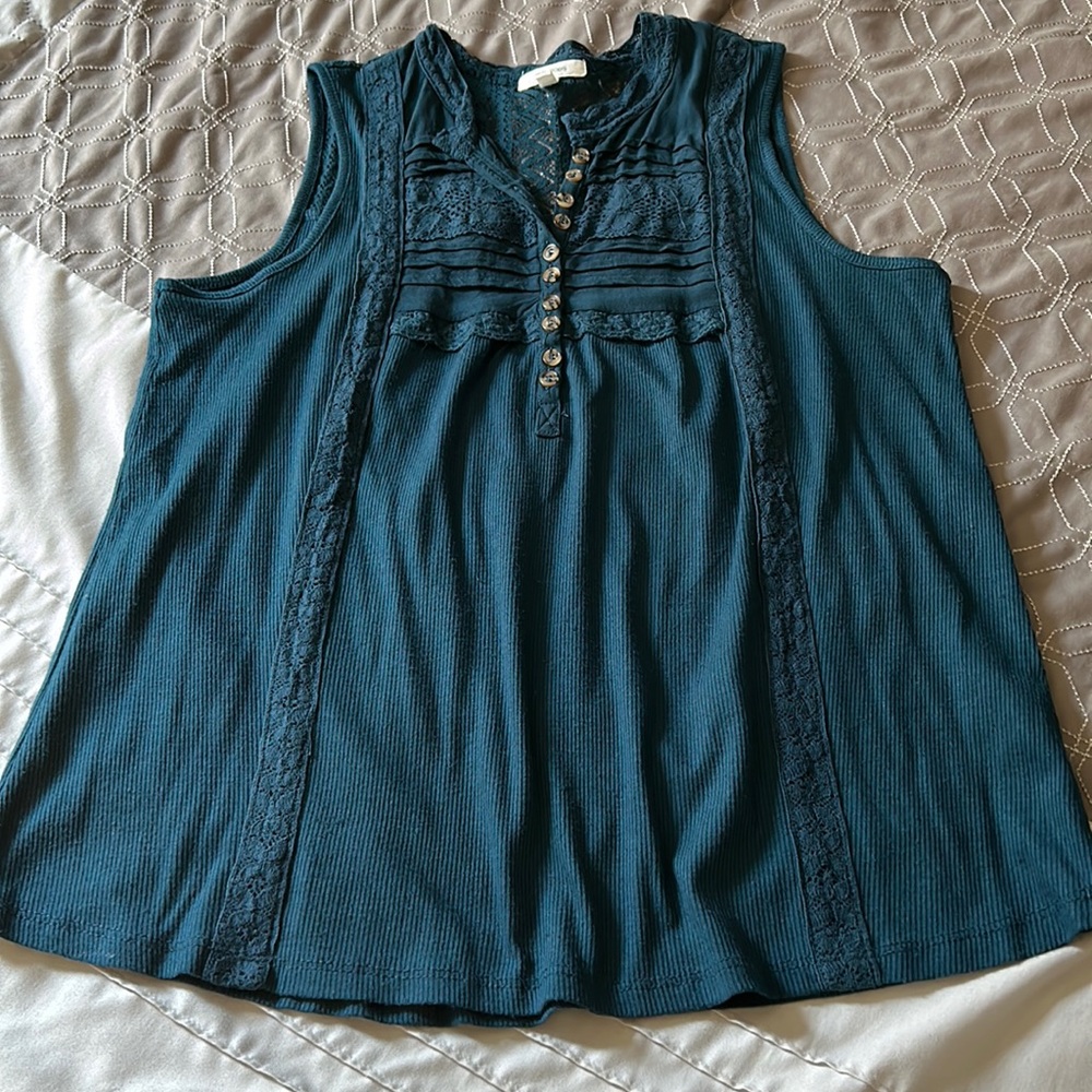 MAURICES-M-short sleeve tank